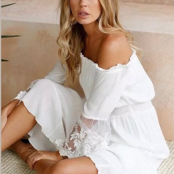 BOHO WHITE LACE MAXI DRESS w/BANDEAU NECKLINE - Picture 2 of 11